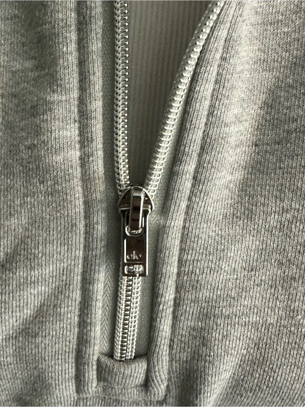 •nwt• Alo Accolade Quarter-Zip Pullover in Grey - Picture 7 of 9